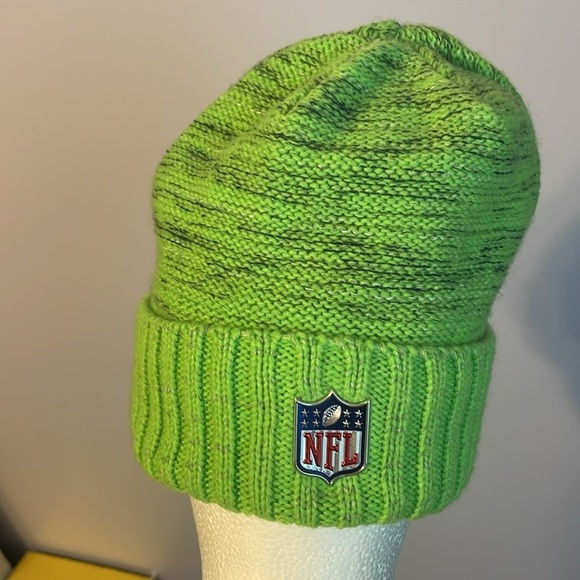 New Era Knit Rush NFL Seattle Seahawks Beanie Hat Cap Wool Blend Lining OSFM - Picture 3 of 13
